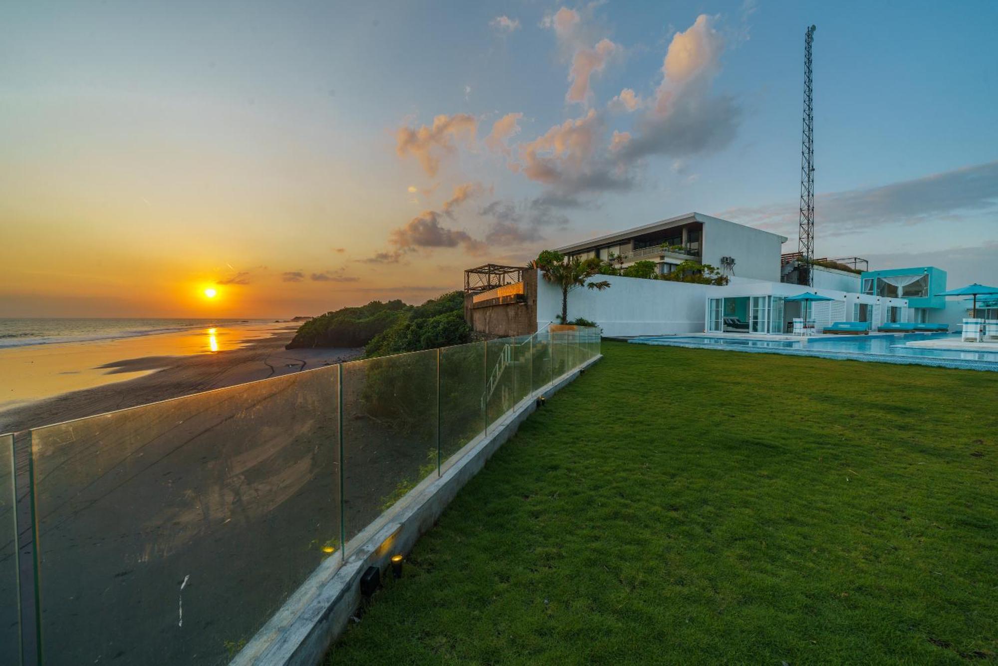 Abian Kapas Beach House Tabanan  Exterior photo